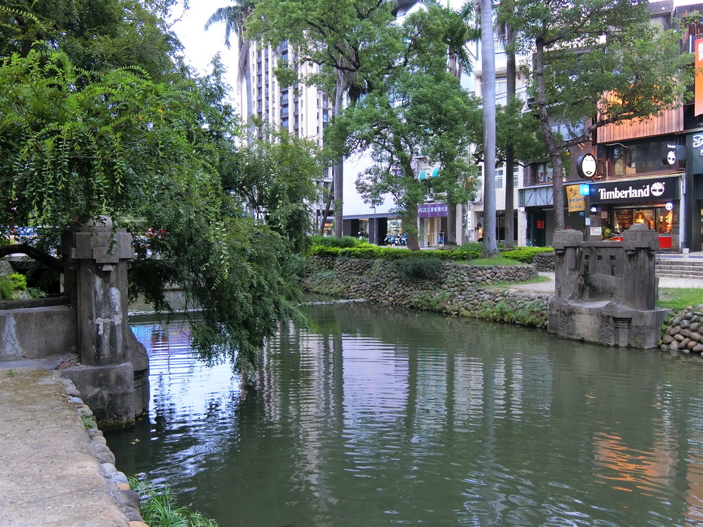 竹塹護城河吊橋遺跡（新竹市東區）