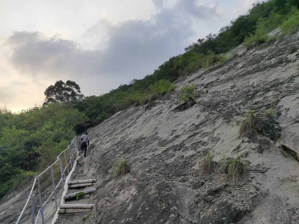 烏山嶺水利古道 泥岩區