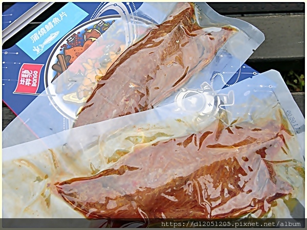 犇馳零添加即食日式蒲燒鯖魚片%26;柳葉魚15.JPG