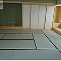 左-全-明章榻榻米.JPG