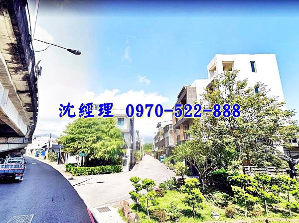 宜蘭縣宜蘭市民權路三段8巷10號宜蘭法拍屋代標沈先生0970522888宜蘭市法拍屋近新月廣場8年電梯透天別墅4.jpg