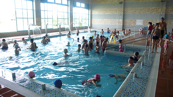 暑期游泳池 (3).JPG