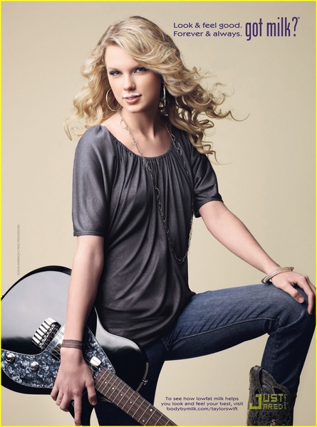 t-swift-body-milk-ad-02.jpg