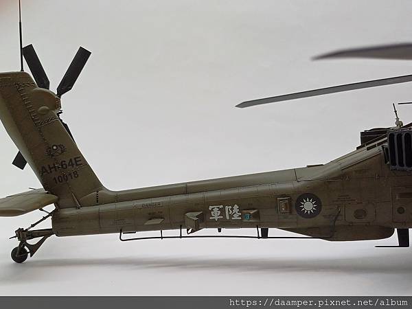 SNOWMAN & MMCT 1/35 AH-64E Apa