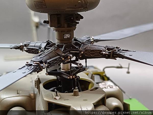 SNOWMAN & MMCT 1/35 AH-64E Apa