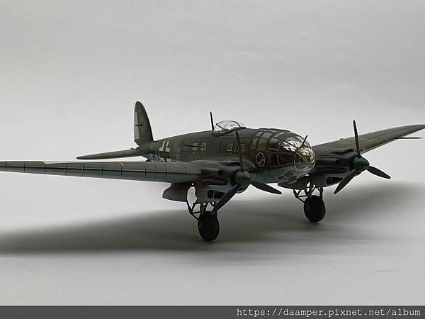 HASEGAWA 1/72 Heinkel Helll H-