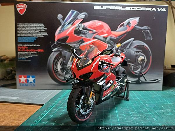 TAMIYA 1/12 DUCATI SUPERLEGGER