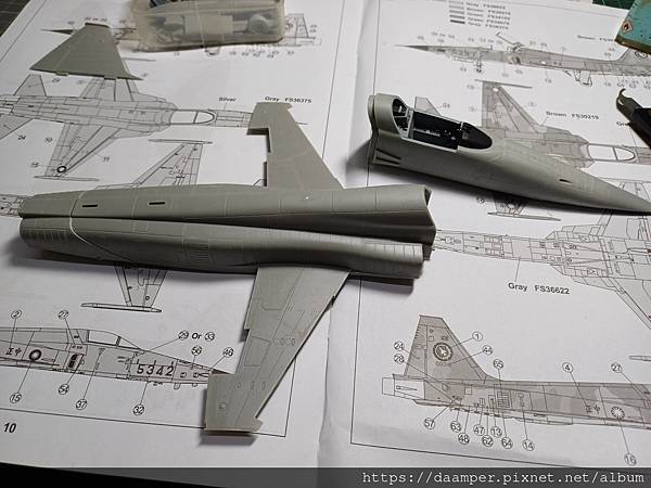 AFV 戰鷹 1/48 737聯隊第八中隊 F-5E 526