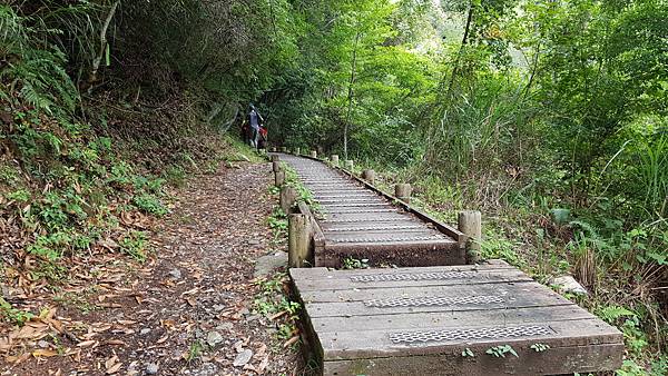 步道日益完善