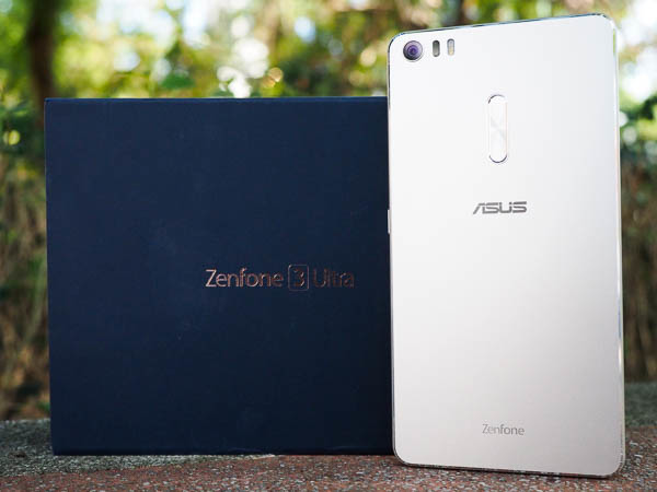 ZenFone 3 Ultra 開箱、評測-2 ZenFone 3 Ultra 開箱、評測-2