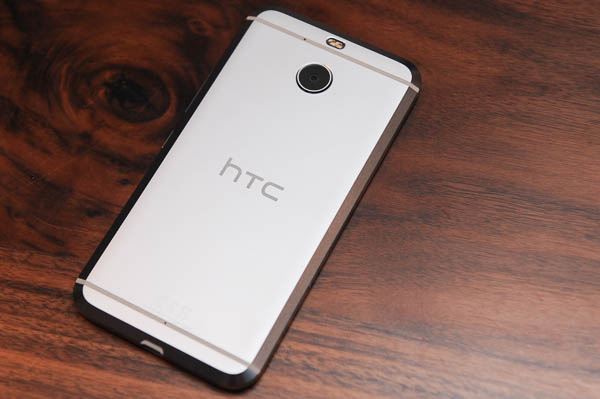 HTC 10 eve 开箱-10 HTC 10 eve 开箱-10