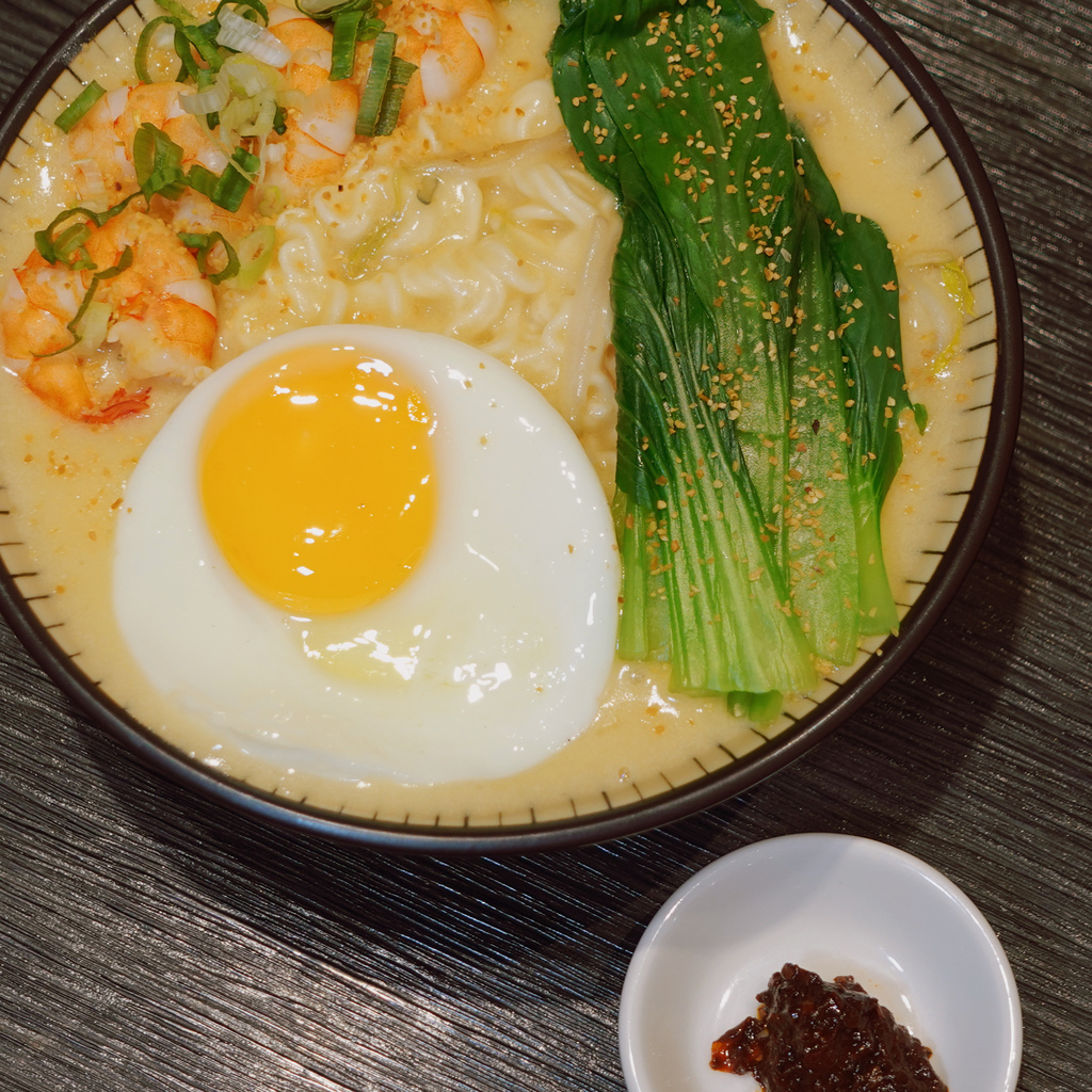 〈台北信義區美食〉【玖龍冰室】高CP值港式飲食｜瞬間來到香港