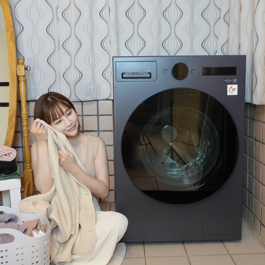 〈家电〉【LG】AI DD ™蒸气变频滚筒洗衣机｜小空间也能