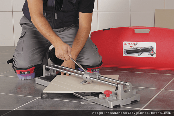 Must-Have-Tile-Installation-Tools-Knee-Pads Must-Have-Tile-Installation-Tools-Knee-Pads
