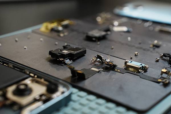 手機平板零件供應商最快獲得管道—運用手機維修課程資源 輕鬆搞 手機平板零件供應商最快獲得管道—運用手機維修課程資源 輕鬆搞