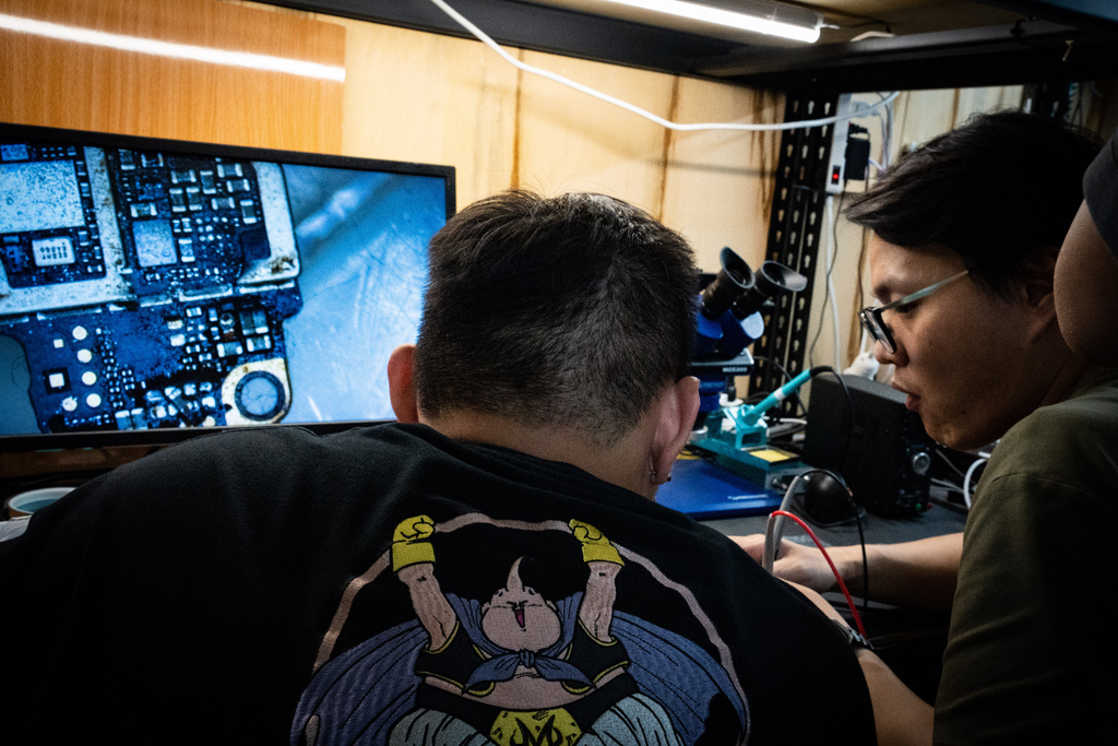 小資創業首選手機維修課程推薦—利用技術創造利潤 小資創業首選手機維修課程推薦—利用技術創造利潤