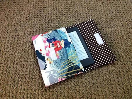 Kindle clutch v201 Kindle clutch v201