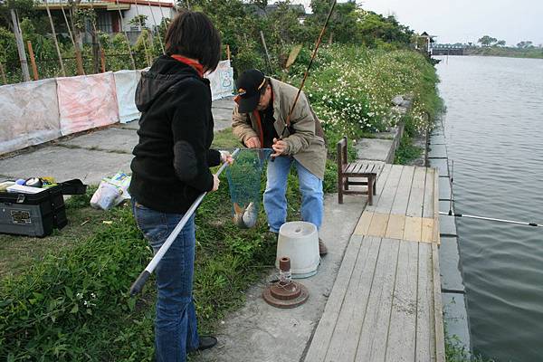 林先生-釣魚14.JPG