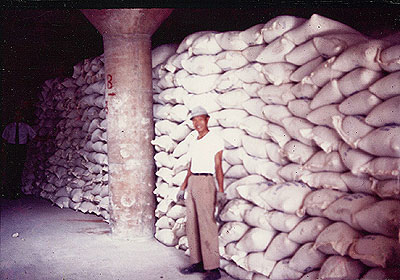 about001.jpg about001.jpg