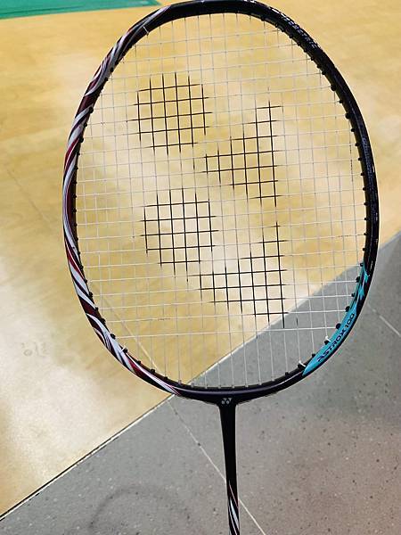 Yonex 100zz評價