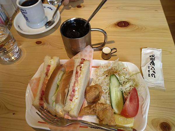 1090515假裝在日本komeda_200720_143.jpg