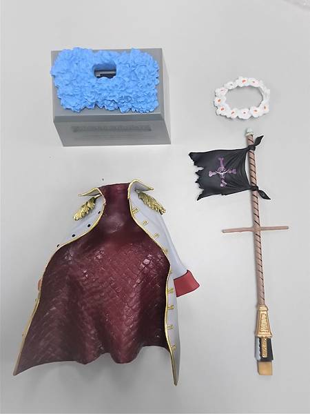 景品 DXF The Grandline Men Special 白鬍子 ＆ 墓碑