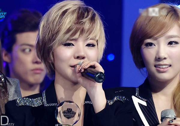 111110_Mnet_Sunny_05