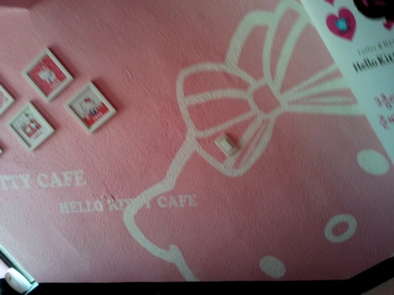 【首爾惠化站】大學路hello kitty cafe|首爾凱蒂貓主題咖啡廳(已停業) @GINA環球旅行生活|不會韓文也可以去韓國 🇹🇼 2012-10-06 11.21.36
