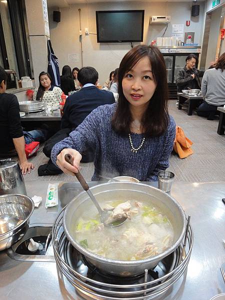 2014首爾 陳玉華奶奶一隻雞