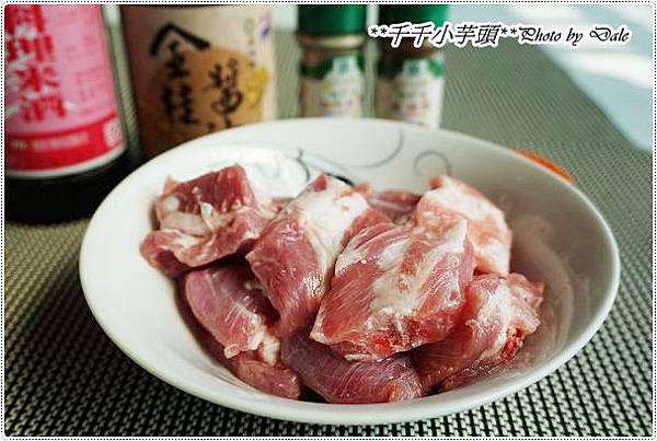 排骨料理 香酥排骨酥 排骨酥湯 排骨酥麵 輕鬆一排3吃 做法爆簡單 是超讚的下酒菜 千千小芋頭 痞客邦