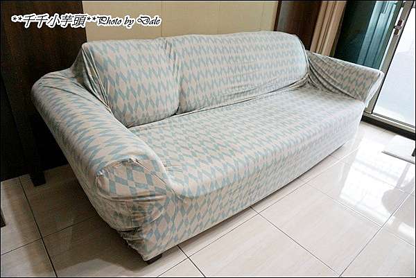 居家 Housepal好室配沙發套 Charles菱格紋麂皮絨彈力沙發套 彈性好 防潑水 清洗超方便 千千小芋頭 痞客邦