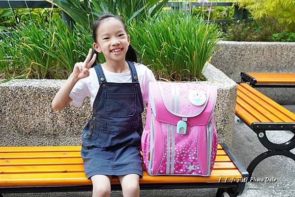 Tiger Family兒童護脊書包7.JPG