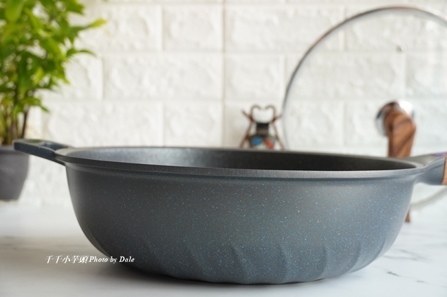 總舖師日本大金麥飯石塗層34公分不沾鍋炒鍋8.JPG 總舖師日本大金麥飯石塗層34公分不沾鍋炒鍋8.JPG