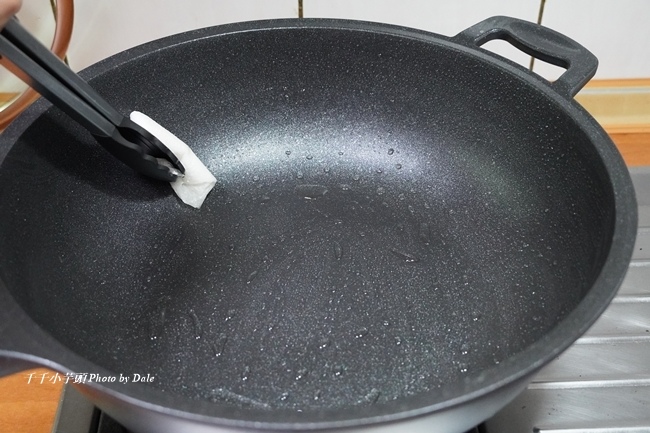 總舖師日本大金麥飯石塗層34公分不沾鍋炒鍋16.JPG 總舖師日本大金麥飯石塗層34公分不沾鍋炒鍋16.JPG