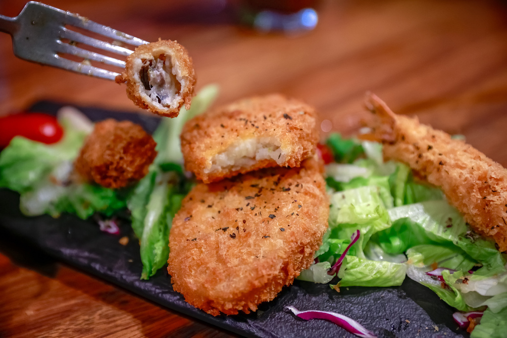 【台中】源自神戶的私房家庭料理！咖哩飯超濃郁！大阪燒超飽足～