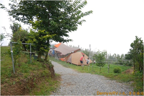 第2層營地可容納四帳 027