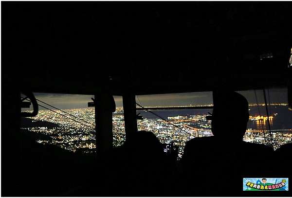 日本神戶景點 摩耶山掬星台夜景 日本新三大夜景 美不勝收的港灣美景 內含公車往返交通資訊 肉魯走遍全台灣 環遊全世界 日本神戶景點 摩耶山掬星台夜景 日本新三大夜景 美不勝收的港灣美景 內含公車往返交通資訊 肉魯走遍全台灣 環遊全世界