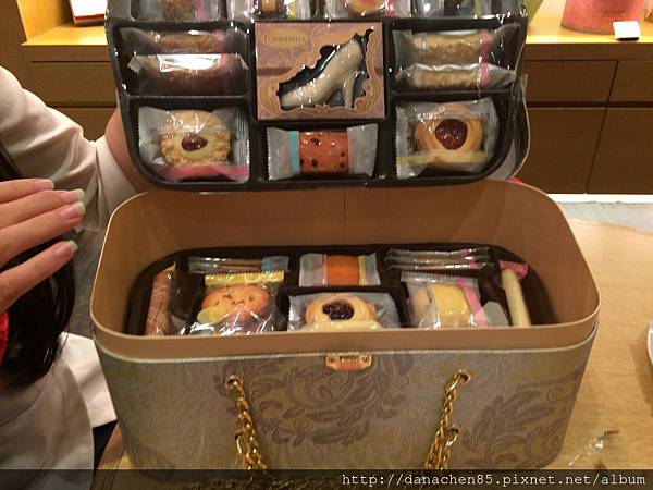 IMG_7811.JPG IMG_7811.JPG