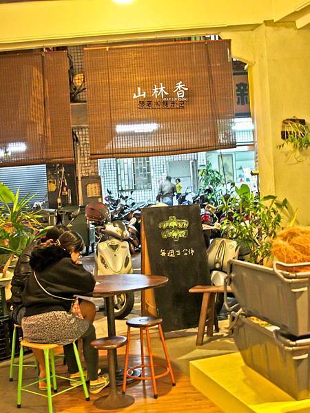 IMG_4477.jpg IMG_4477.jpg