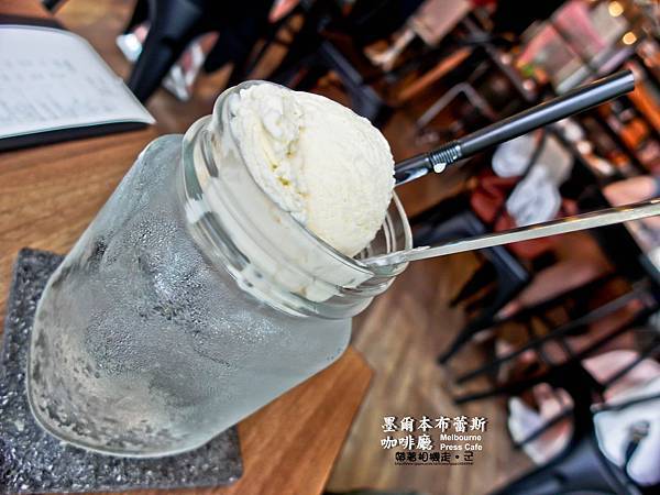 SAM_4718.jpg SAM_4718.jpg