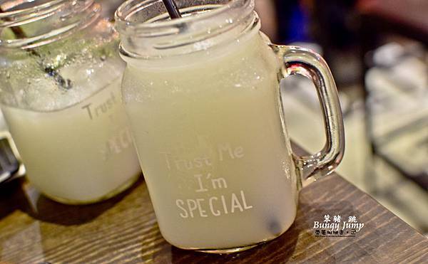 DSC_0085.jpg DSC_0085.jpg