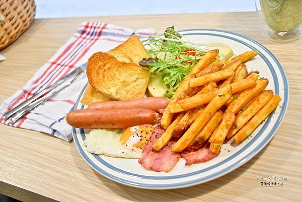 DSC_0014.jpg DSC_0014.jpg