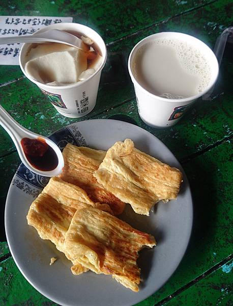 [食記] 台東池上 大池豆皮&福原豆腐 簡單即美味