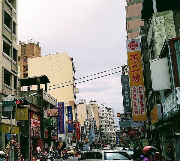 [食記] 彰化 不二家蛋黃酥 真的就是很好吃啊