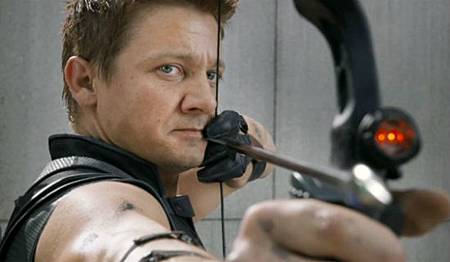 the-avengers-jeremy-renner-marvel-joss-whedon-scarlett-johansson-hawkeye