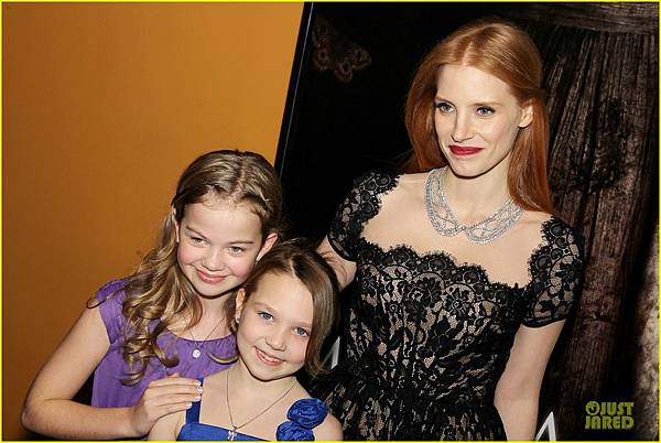 jessica-chastain-mama-new-york-screening-22