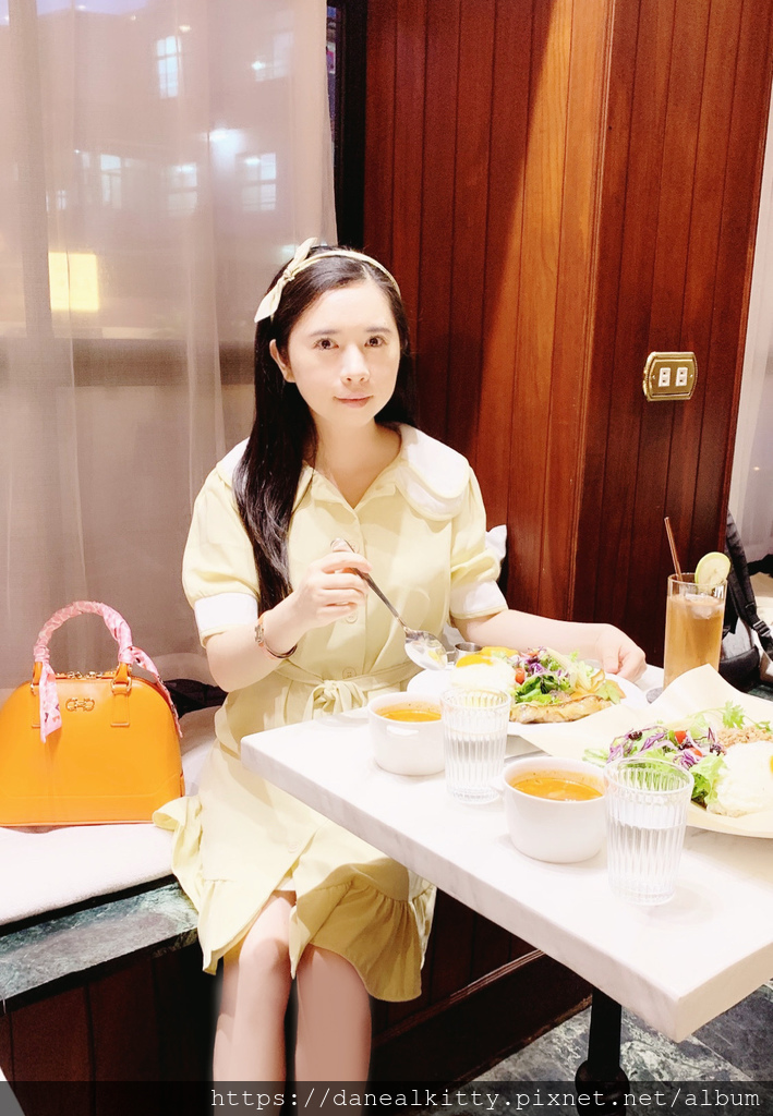 IMG_1092.JPG IMG_1092.JPG