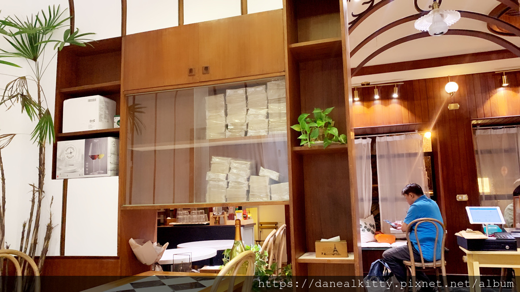 IMG_2661.jpg IMG_2661.jpg