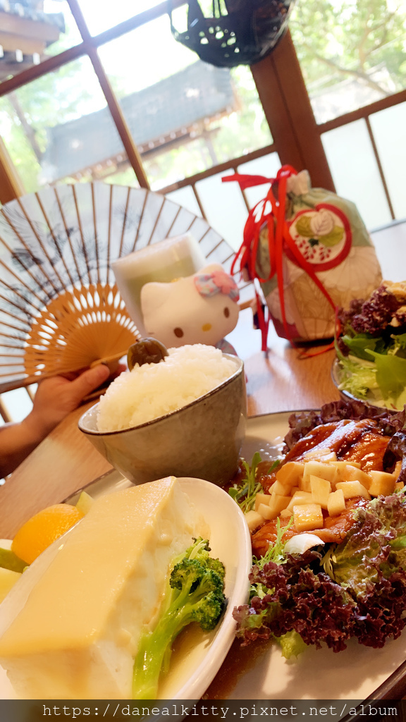 IMG_0709.jpg IMG_0709.jpg