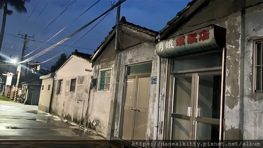 IMG_2703.JPG IMG_2703.JPG